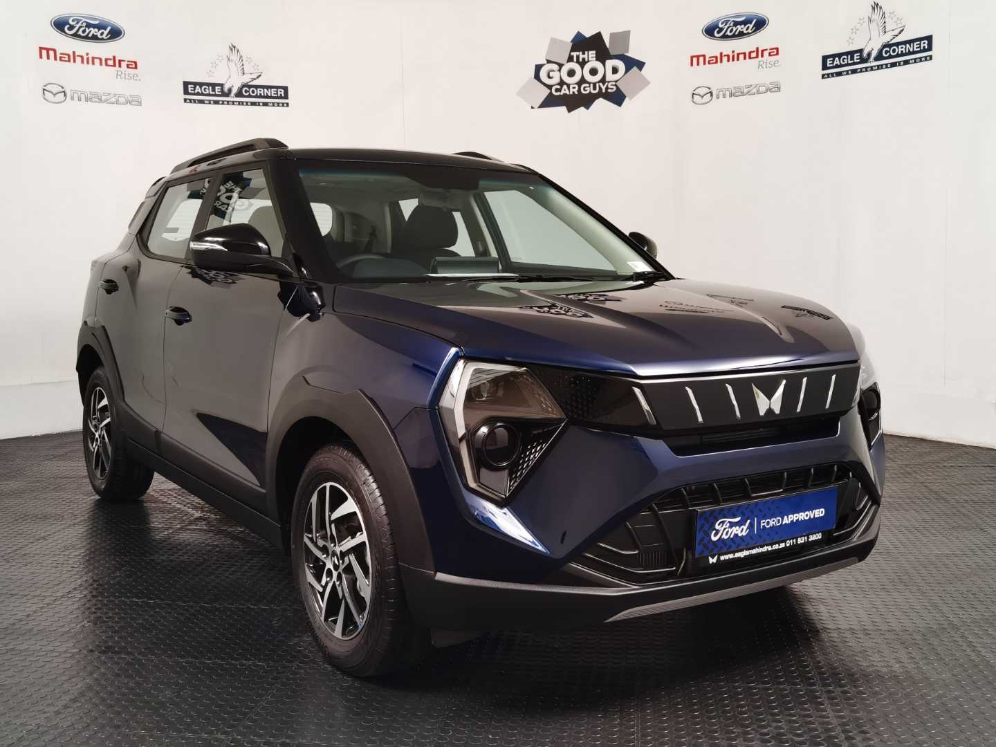 MAHINDRA XUV3XO 1.2T AX5 A/T