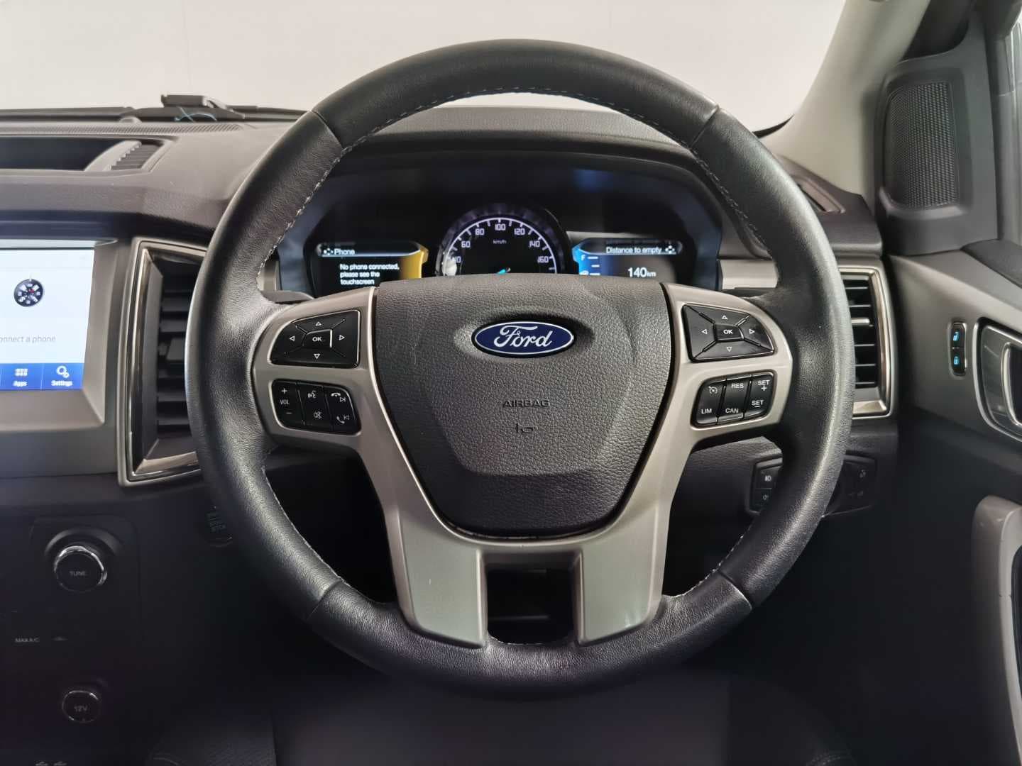 FORD EVEREST 2.0D XLT A/T image 16