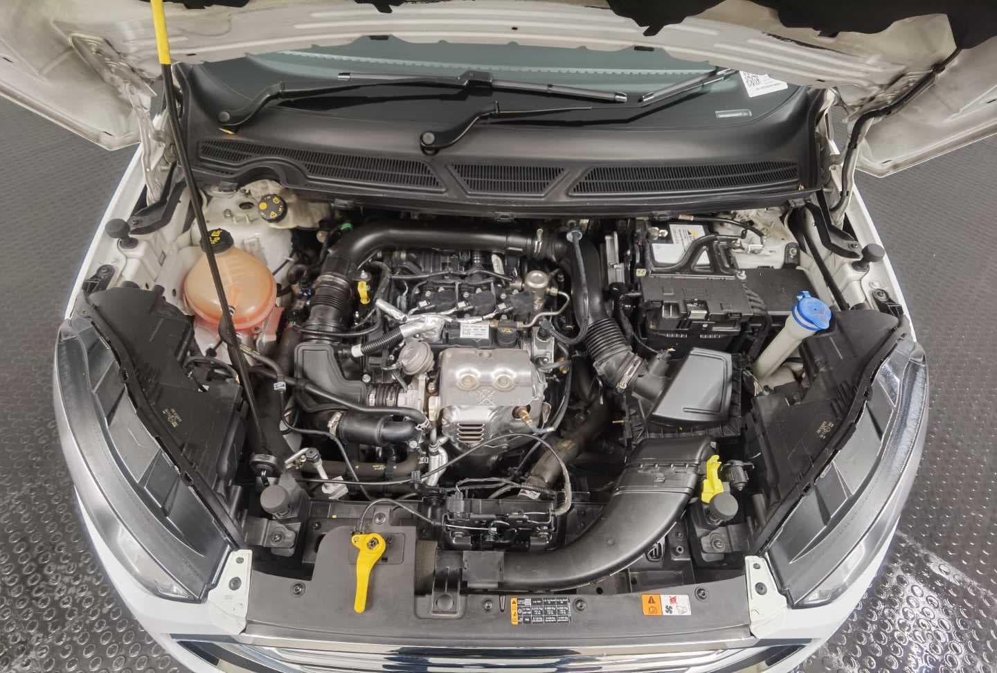 FORD ECOSPORT 1.0 ECOBOOST TITANIUM A/T image 5