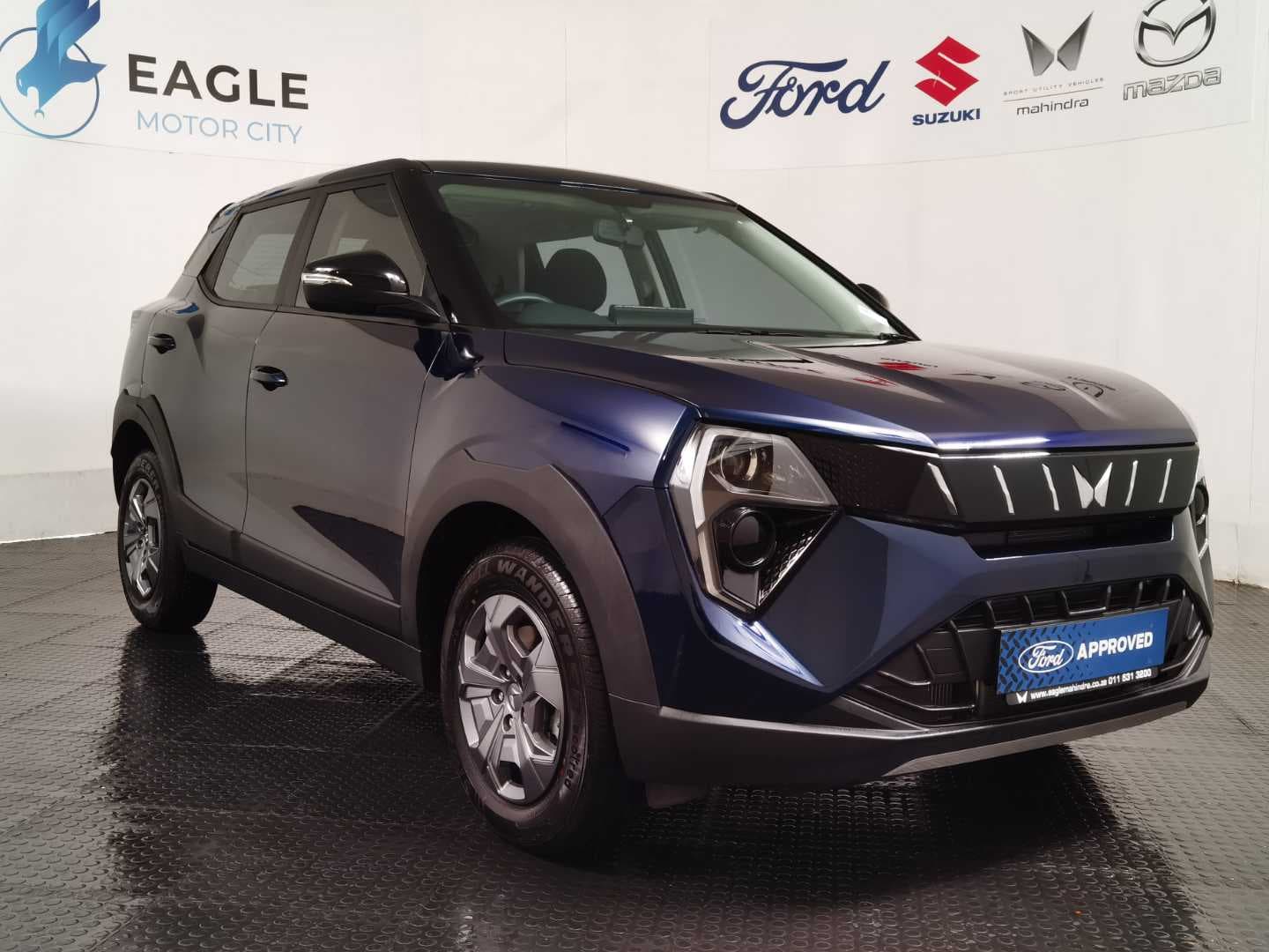 MAHINDRA XUV3XO 1.2T MX3 A/T image 1