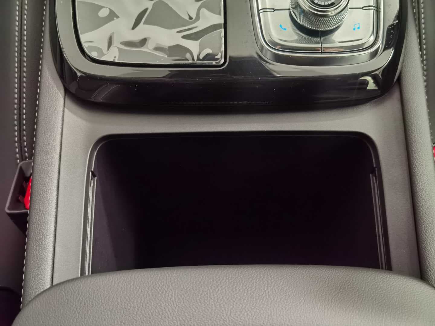 FORD TERRITORY TREND 1.8L ECOBOOST A/T image 11