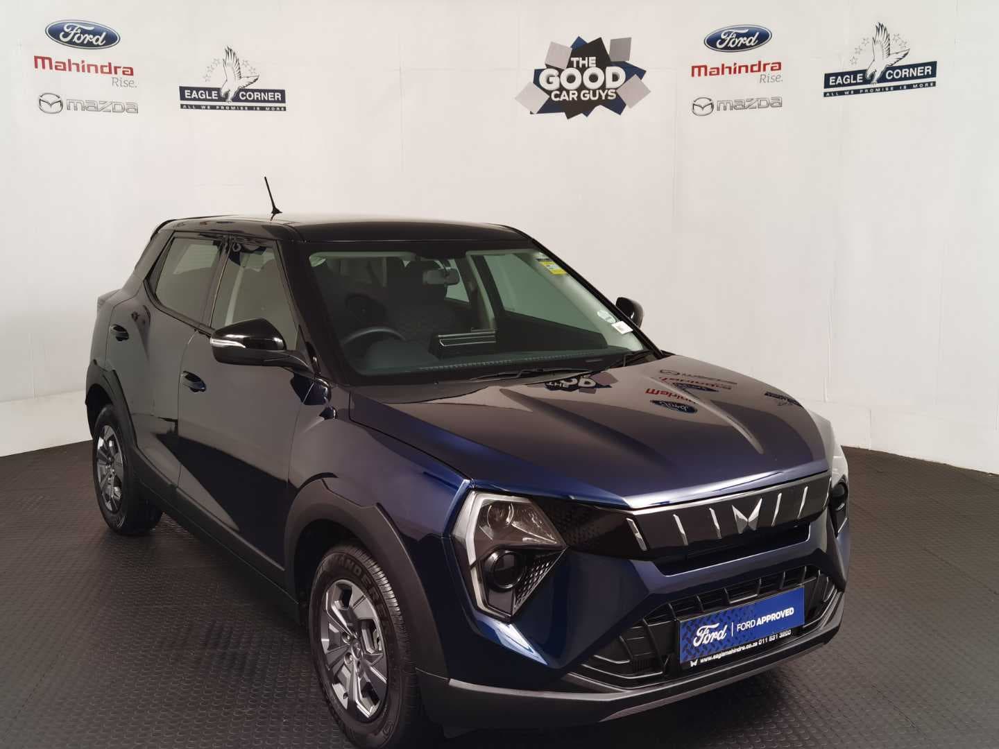 MAHINDRA XUV3XO 1.2T MX2 A/T image 1