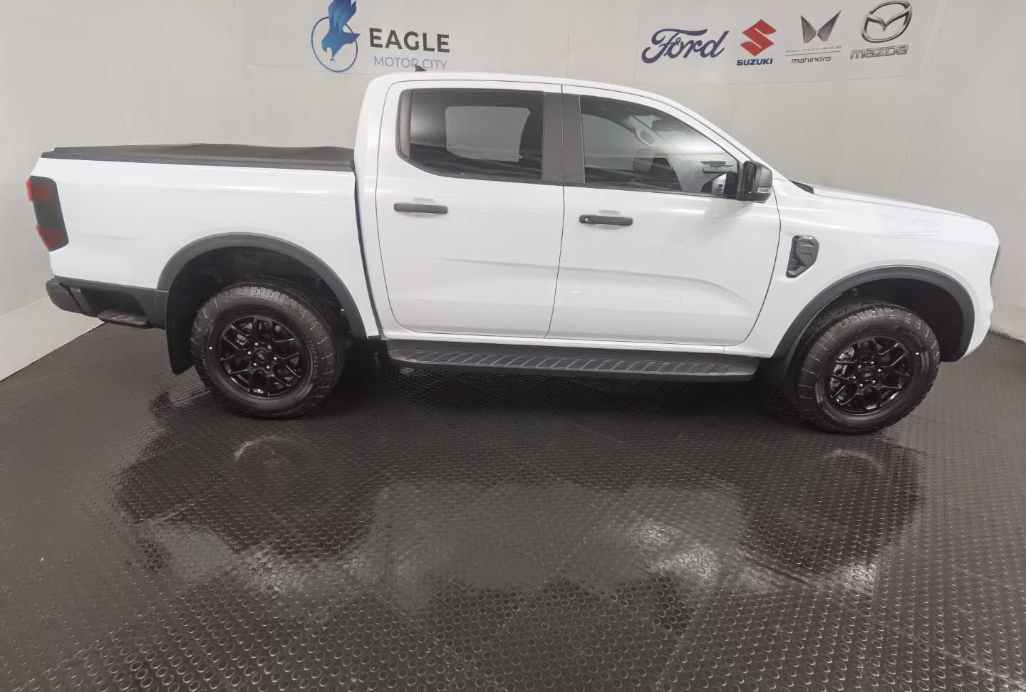FORD RANGER 2.0D SIT XLT 4X4 A/T D/C P/U image 9