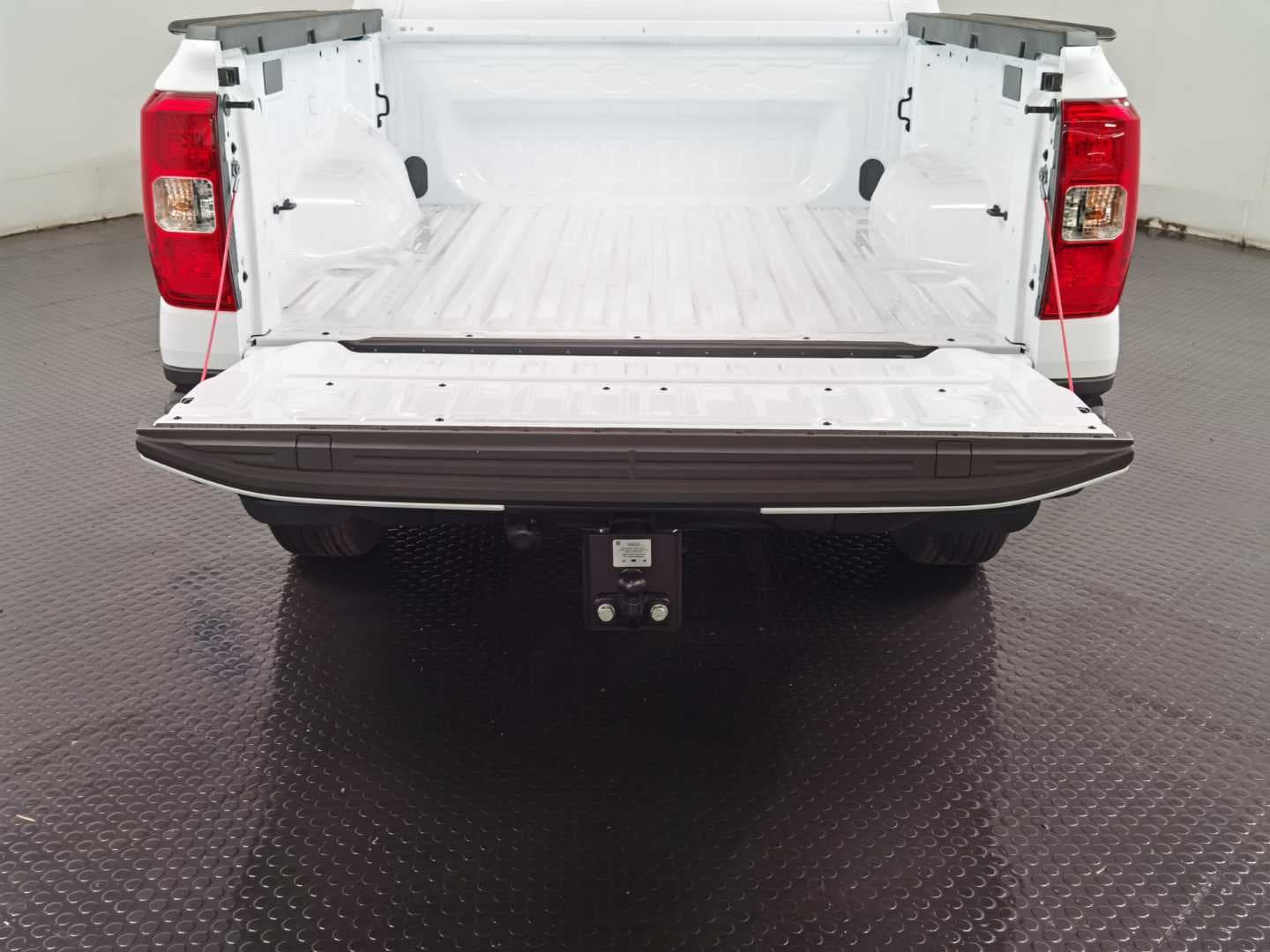 FORD RANGER 2.0D SIT XL A/T D/C P/U image 7