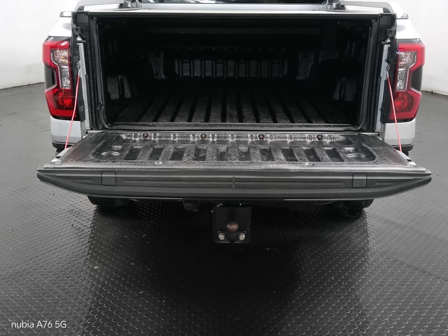 FORD RANGER 2.0D BI-TURBO WILDTRAK 4X4 A/T D/C P/U image 5